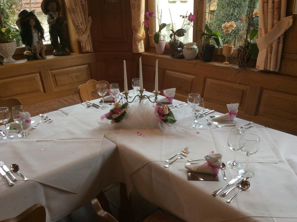 Hotel-Hauensteiner-Hof المظهر الخارجي الصورة